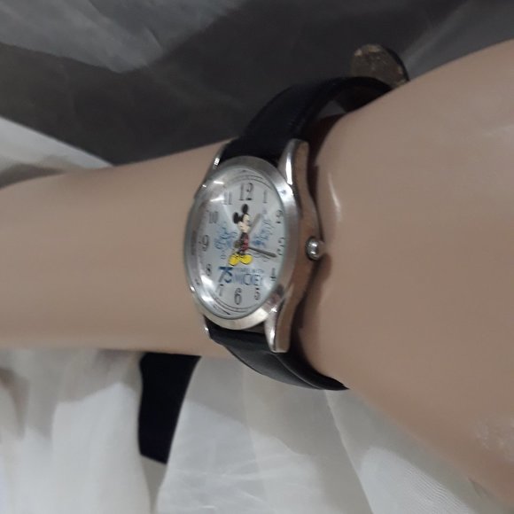 Anniversary Disney Mickey Mouse vintage Quartz Mov main image 4